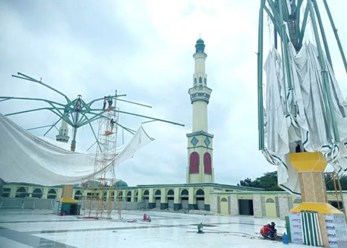 Kejaksaan Telusuri Aliran Dana Proyek Payung Elektrik Masjid Raya Annur