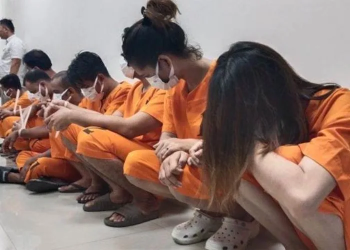 9 Pengedar Narkoba Ditangkap di Tempat Hiburan Malam Pekanbaru