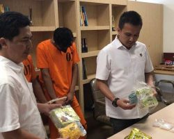 Polda Riau Sikat 2 Pengedar Narkoba, 2,6 Kg Sabu dan 4.780 Butir Ekstasi Disita