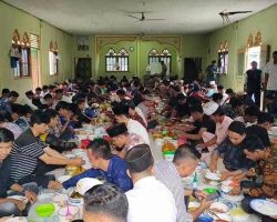 Mengenal Makan Bajambau, Tradisi Sambut Ramadan di Kampar Riau