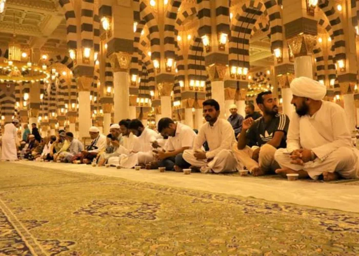 Bolehkah Makan dan Minum Dalam Masjid Saat I’tikaf?