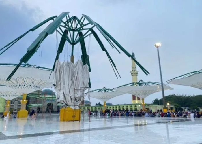 Skandal Payung Elektrik Masjid Agung An Nur, Bisakah Dituntaskan Kejati Riau?