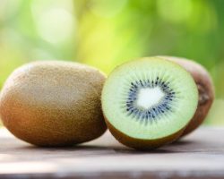 Kenali 10 Buah Ini, Tinggi Kalsium Baik Untuk Kesehatan Tulang dan Gigi