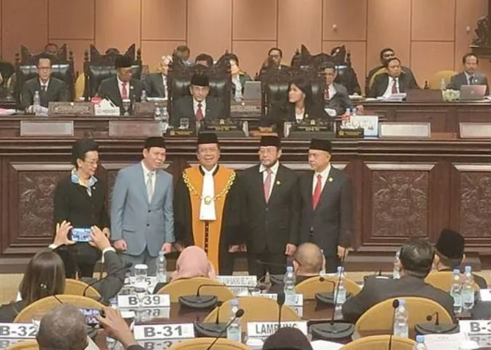 Sultan Najamudin Dilantik Jadi Ketua DPD Periode 2024-2029