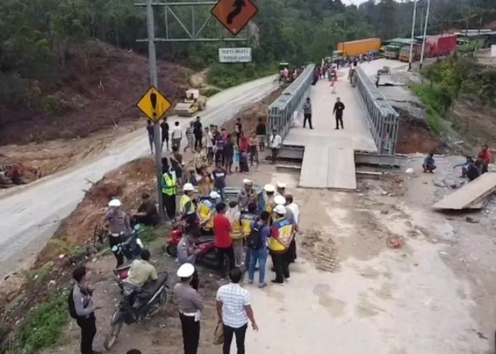 Perbaikan Jalan Lintas Riau-Sumbar di Kampar Berlanjut