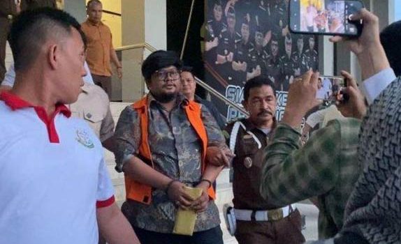 Mantan Ketua-Bendahara PMI Riau Korupsi Dana Hibah, Buat Nota Fiktif & Markup