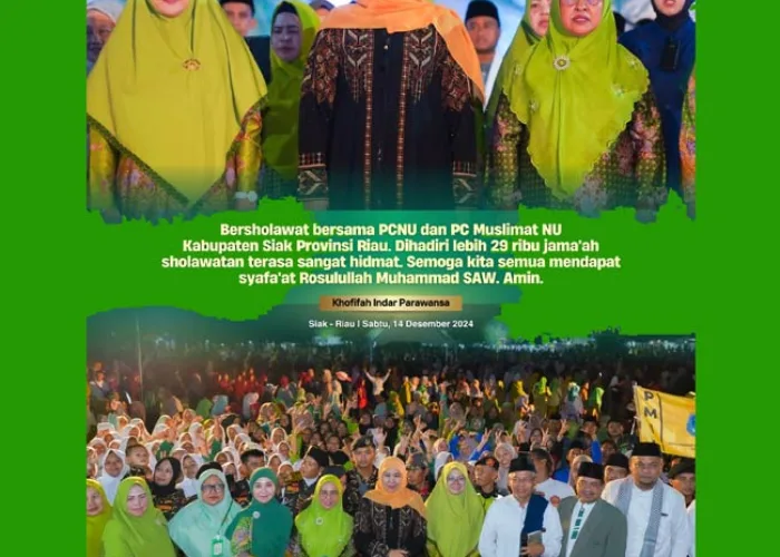 Saat Khofifah dan Afni Shalawatan Bersama Ribuan Warga Siak
