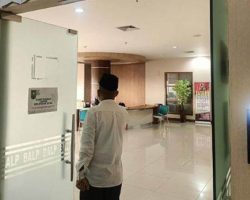 Setelah Dinas PUPR, Kini KPK Geledah Kantor Biro Pengadaan Barang dan Jasa Pemprov Riau