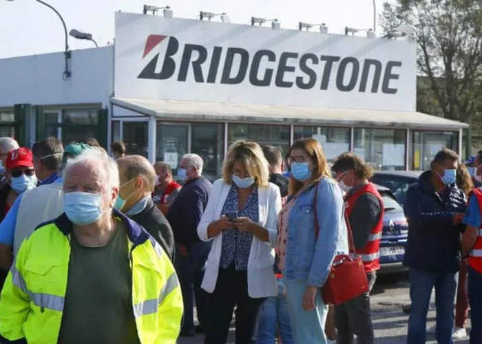 Pabrik Ban Bridgestone Tutup, 700 Karyawan di PHK