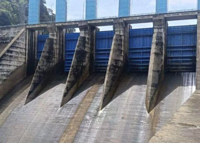 Debit Air Waduk PLTA Kampar Terus Menurun