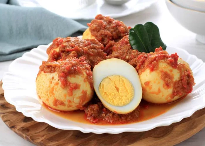 Cobain Menu Telur Rebus Bumbu Merah Untuk Sahur dan Buka Puasa