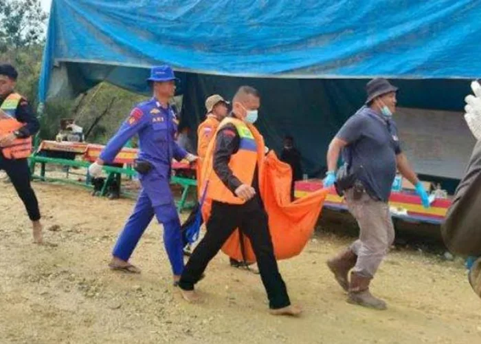 Pencarian Korban Truk Naas Masuk Sungai di Pelalawan, 8 Jenazah Kembali Ditemukan