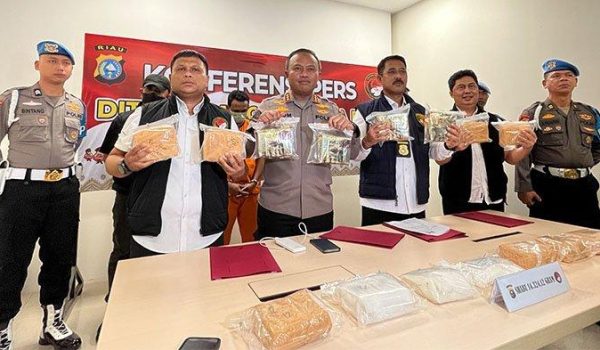 Hukuman Mati Menanti Kurir 14,32 Kg Sabu Bernilai Rp 14,32 Miliar
