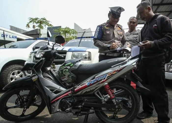 Kendaraan Mati Pajak Bakal Ditilang, Berapa Dendanya?