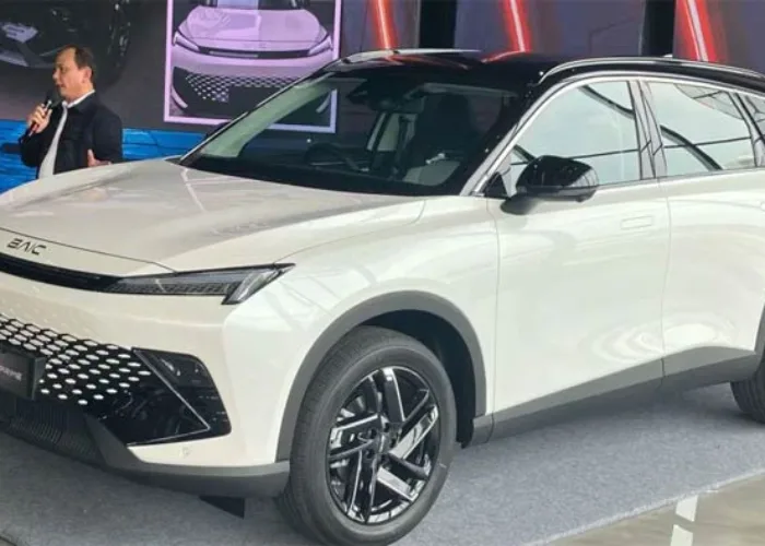 Mobil China Ramai-Ramai Turun Harga
