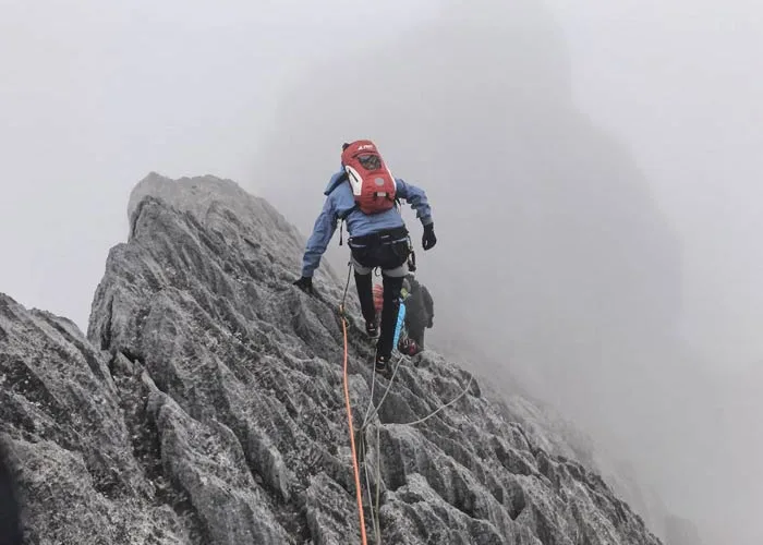 Mengenal The Seven Summits, 7 Gunung Tertinggi di Indonesia