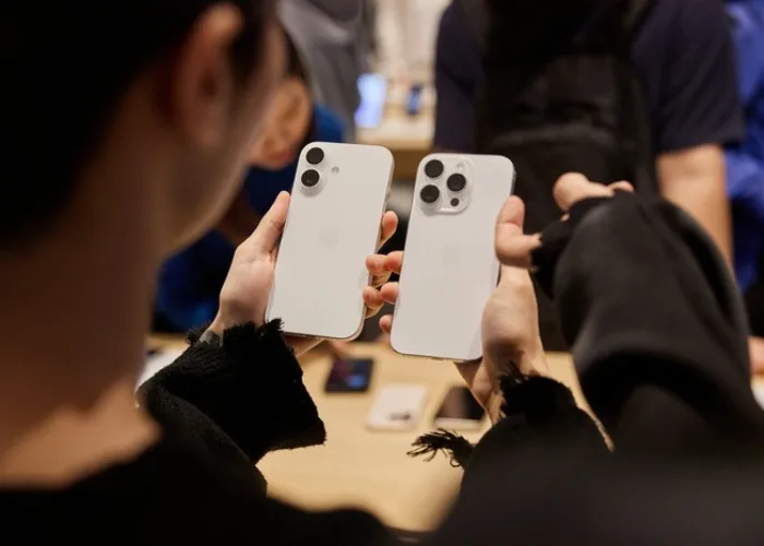 iPhone Bisa Dijual Rp 38 Juta Akibat Kenaikan Tarif Trump