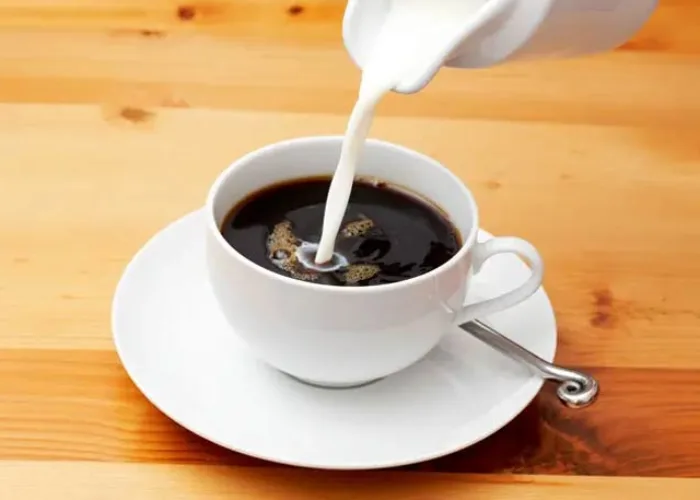Cobalah 5 Bahan Campuran Ini, Agar Kopi Hitam Tak Lagi Pahit dan Nikmat