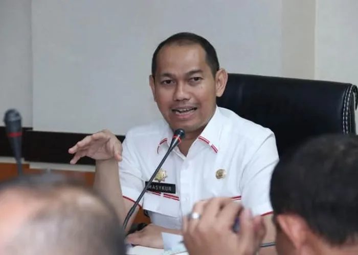 Berhentikan Sementara Lurah, Imbas Dugaan Minta THR ke PKL