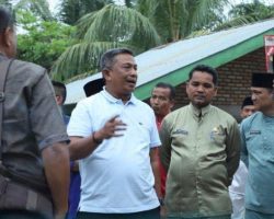 Bupati dan Wabup Tinjau Jalan Alternatif Bila Jembatan Sei Rokan Ditutup