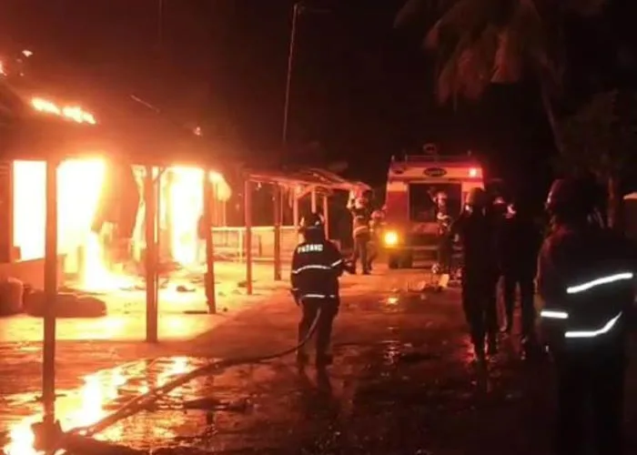 10 Rumah di Asrama SPN Polda Sumbar Terbakar