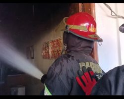 Rumah Warga Bungo Kasang Padang Terbakar, 7 Mobil Damkar Dikerahkan