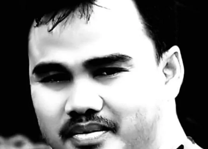 Semen Padang Buang Peluang