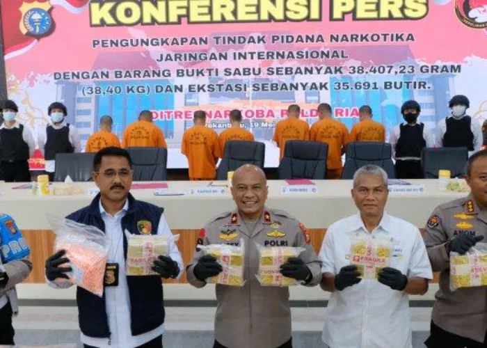 Aparat Gagalkan Penyeludupan 35,6 Kg Sabu dan 35.432 Butir Ekstasi dari Malaysia ke Riau