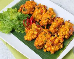 Mau Bikin Perkedel Jagung Lezat Nagih, Coba Resep Bumbu Minang Ini
