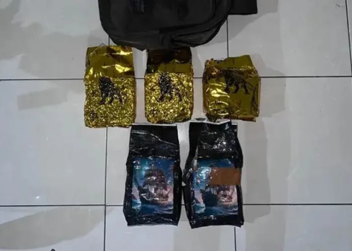 Penggerebekan di Pelabuhan Roro Sungai Pakning, Polisi Sita 5 Kg Sabu