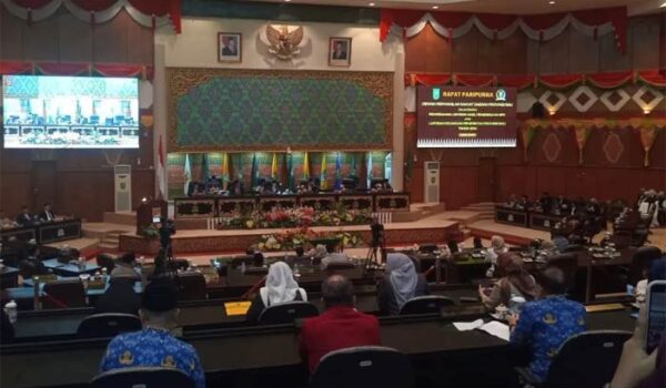 Dari WTP Kini WDP, BPK Temukan Hutang Pemprov Riau Rp1,7 Triliun