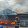 Rumah Makan di Berok Padang Terbakar, Pemilik Merugi Rp 350 Juta