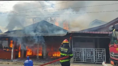 Rumah Makan di Berok Padang Terbakar, Pemilik Merugi Rp 350 Juta