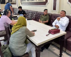 S. Hondro Penuhi Panggilan Polda Riau Terkait Dugaan Penghinaan Elektronik