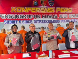 Bongkar Sindikat Judi Online Higgs Domino di Pekanbaru, Polisi Amankan 102 PC Rakitan