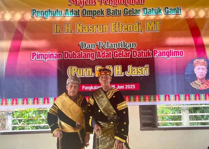 Ir. Nasrun Effendi, MT Dikukuhkan Sebagai Datuk Ganti Ulayat Buluh Nipis
