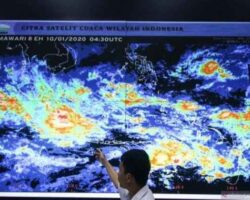 BMKG Pantau 102 Titik Panas di Sumatera, 33 Titik Berada di Riau