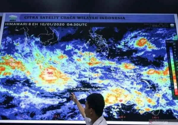 Ilustrasi pemantauan titik panas oleh BMKG. (Foto: Istimewa)