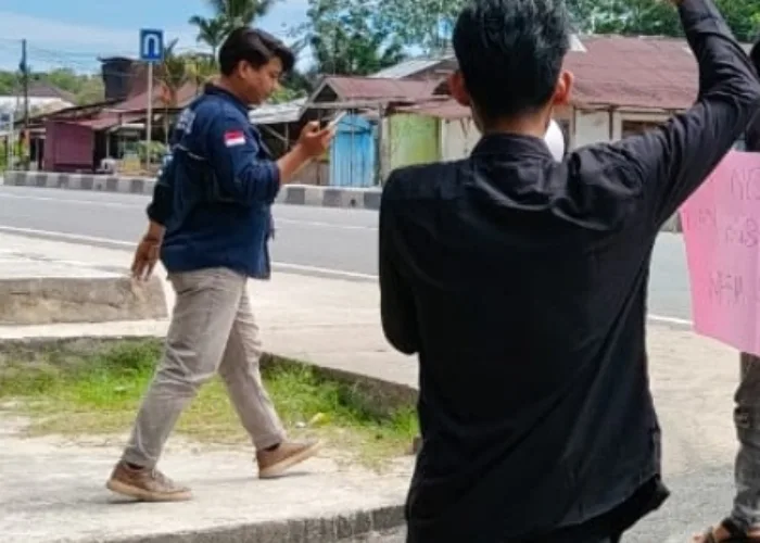 Desak Penuntasan Kasus Pelecehan Anak, GERAM Unjuk Rasa ke Mapolres Kampar