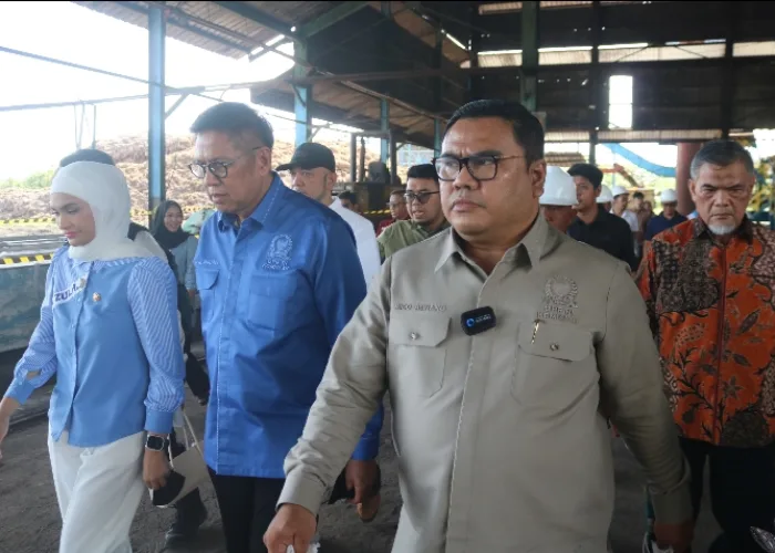 Pabrik Sawit PT Mutiara Agam Terancam Disegel, Rico Alviano: Limbah Dibuang Sembarangan