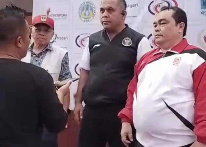 Juara Umum Kejurnas di Padang, Tim Sambo Riau Torehkan Prestasi Membanggakan