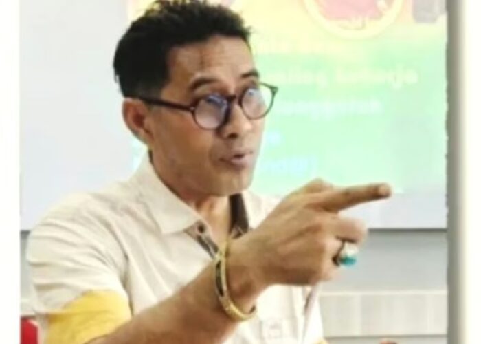 Media Sebagai Pengawas Kekuasaan