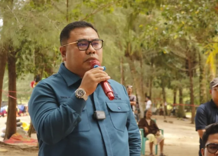 Rico Alviano Isi Reses Dapil dengan Cara Berbeda dan Suasana Penuh Kebahagiaan