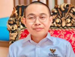 Informasi Serta-Merta Dalam Konteks Demonstrasi