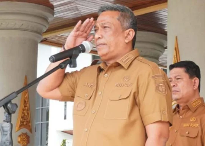 Pimpin Apel Perdana Usai Libur Idul Fitri 1446 H, Bupati Anton Ajak ASN Tingkatkan Disiplin