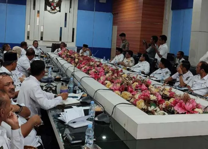 Persiapkan HUT Rohul ke-26, Bupati Anton Libatkan LKA Bentuk Kecintaan Terhadap Adat