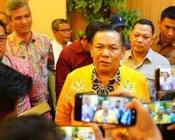 Potong TPP, Plt Gubernur Riau SF Hariyanto Ajak ASN Kencangkan Ikat Pinggang