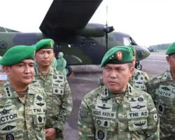 Kodam XIX Tuanku Tambusai Gunakan Pesawat TNI AD Kirim Bantuan Bencana