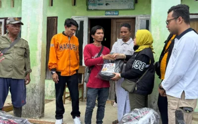 Ketika Warga Kayu Pasak Palembayan Berduka, Hanura Hadir Membawa Bantuan dan Semangat