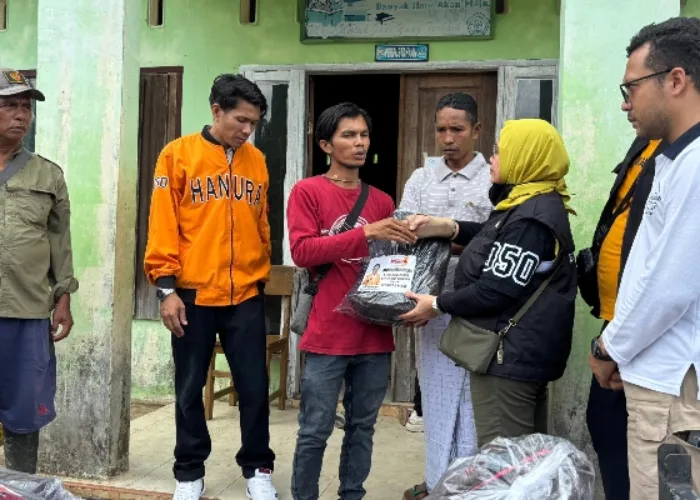 Ketika Warga Kayu Pasak Palembayan Berduka, Hanura Hadir Membawa Bantuan dan Semangat